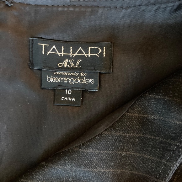 Tahari ASL Charcoal Pinstripe Wool Blend Sheath Dress Size 10 with Belt Loops - Picture 8 of 12